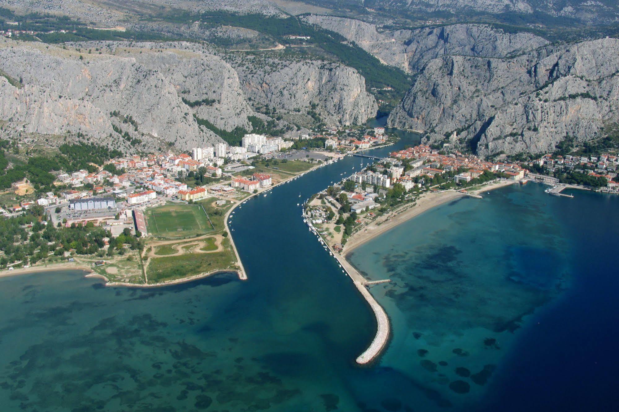 Pansion Begic Omiš Exterior foto