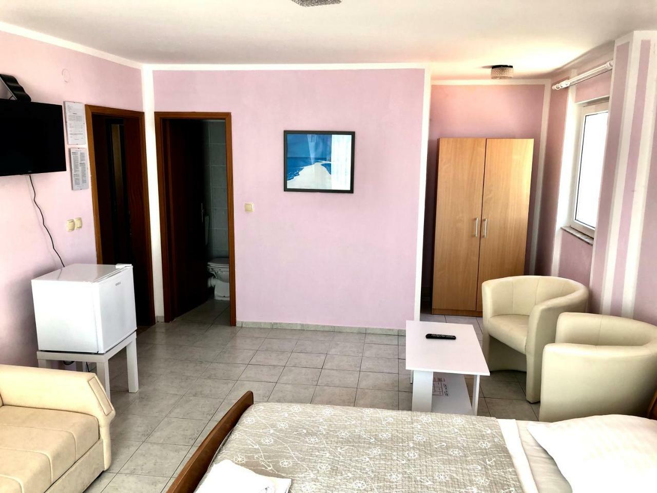 Pansion Begic Omiš Exterior foto